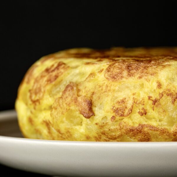 Tortilla de Papas y Cebolla Caramelizada La Cocotte Comidas Preparadas y Catering Las Palmas